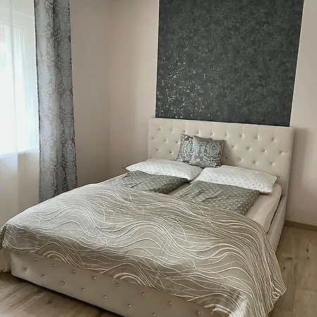 Holyday Relax 펜션 *